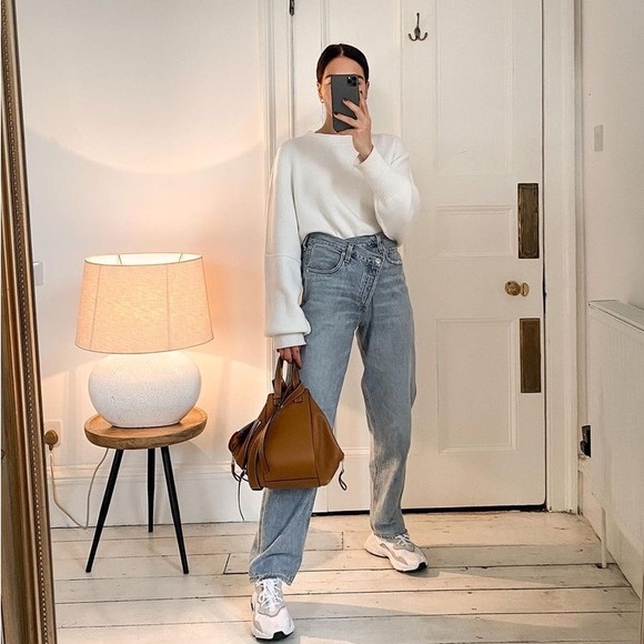 NWOT Agolde Criss Cross Upsized Jean in Suburbia - Picture 8 of 13